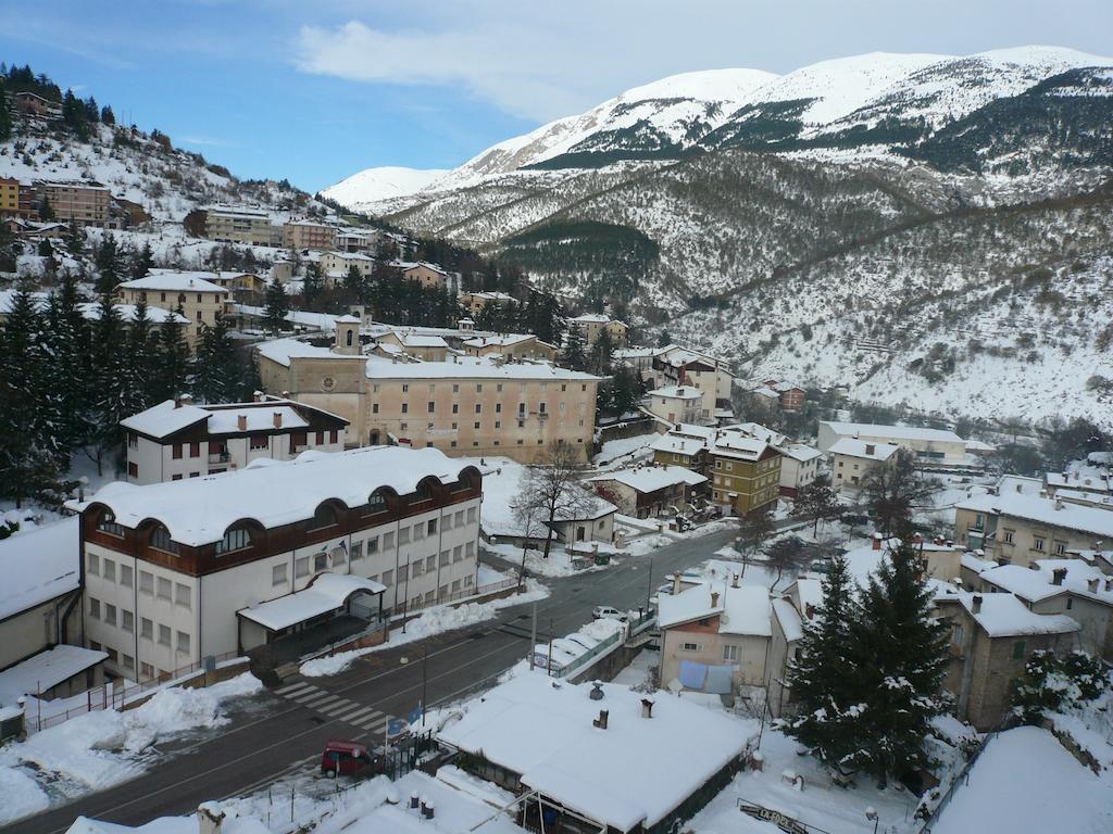 Albergo Belvedere Scanno Exteriör bild